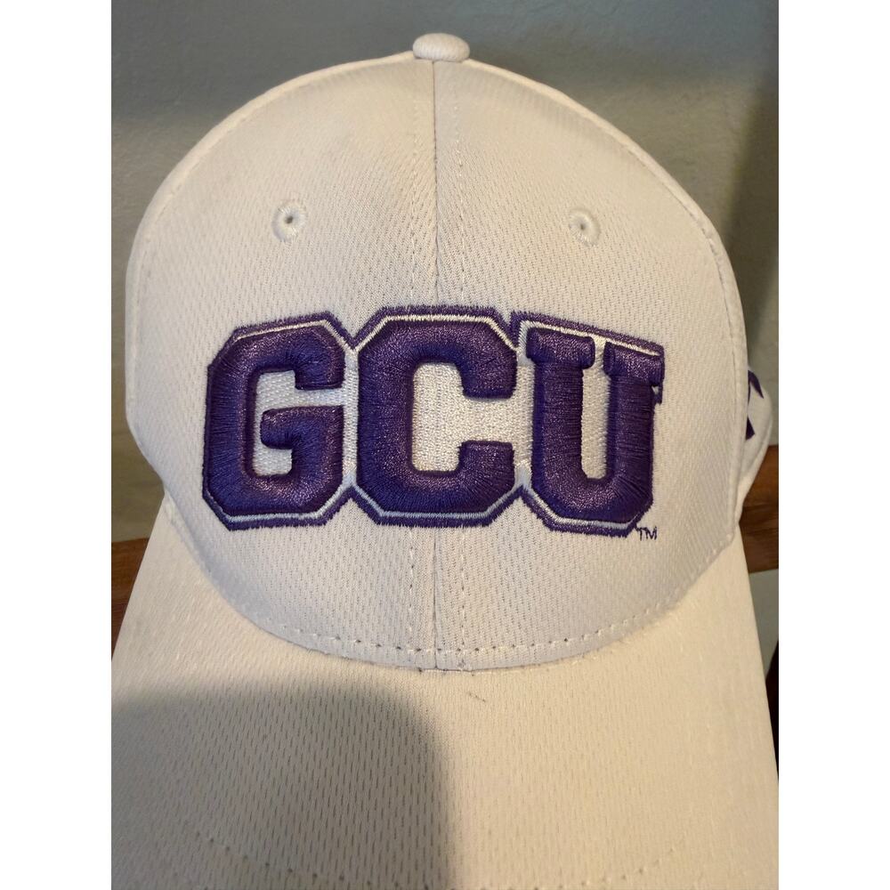 Under Armour GCU Lopes White Performance Flex Fit Hat SM/M - Picture 2 of 6